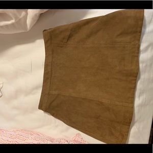Pho suede skirt